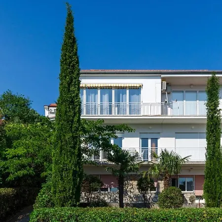 Mica Апартаменты *